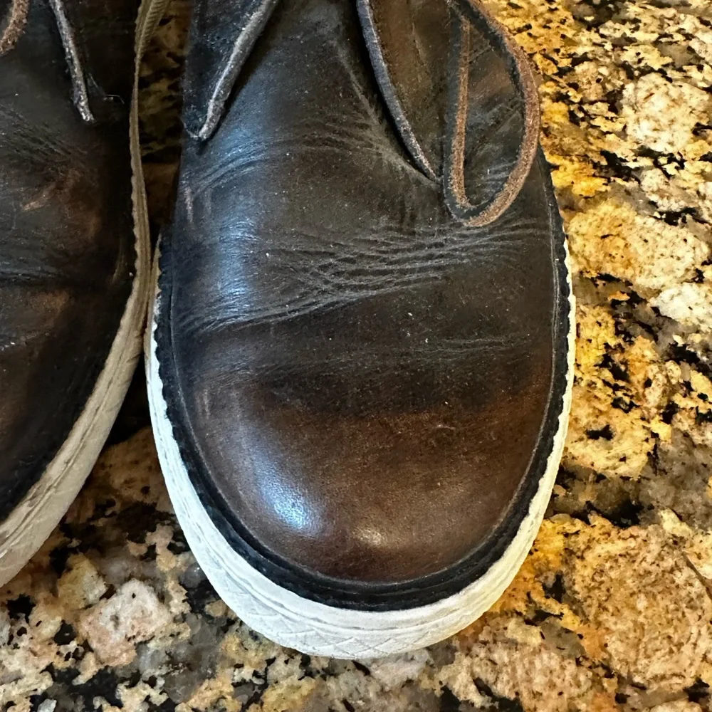 FRYE Mens Distressed Chukka Boots Sz 9.5 Brown Leather Ankle‎ Boot